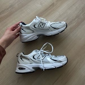 (Brand new) New Balance 530 sneakers - white & navy